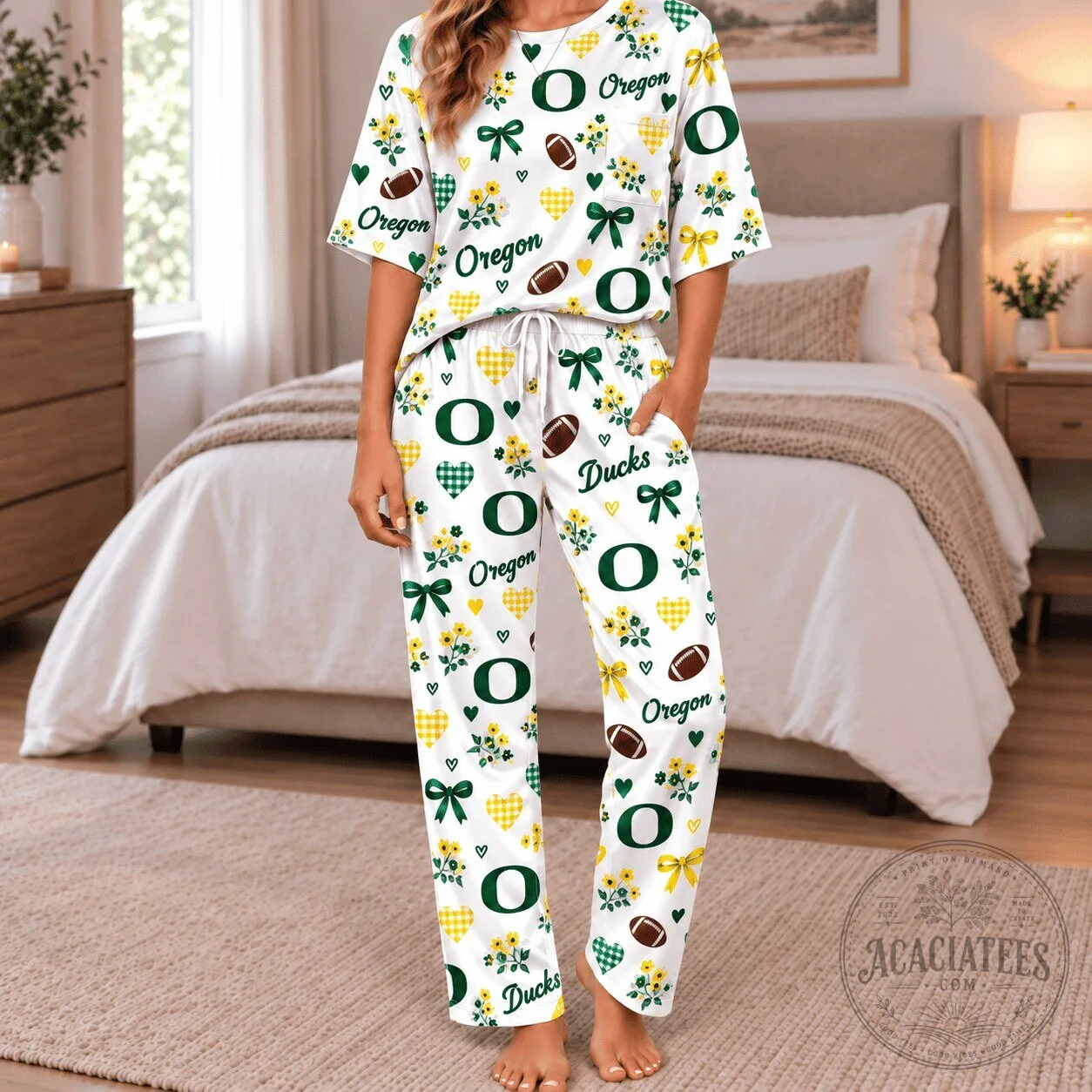 Oregon Ducks Football Team All-Over Print Pajamas Set