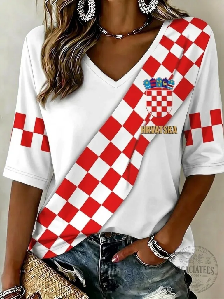Croatia | Premium WC26 Polo Shirt 44 Croatia Flag National Emblem Women's V-Neck T-Shirt