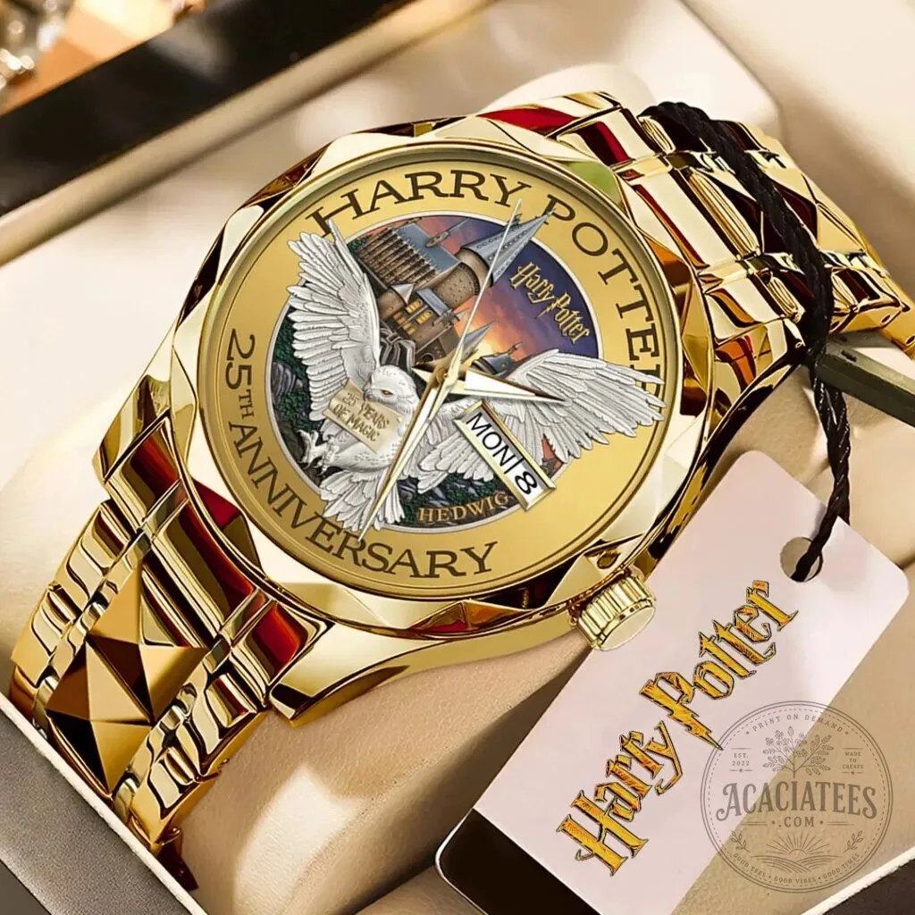 Harry Potter 25th Anniversary Hedwig Hogwarts Golden Luxury Quartz Watch