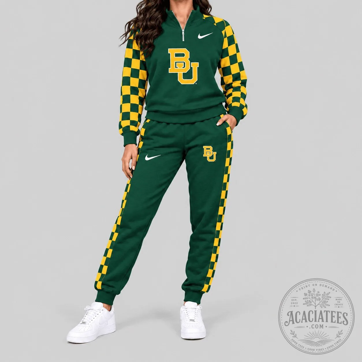 Baylor Bears NCAA Checkerboard Sleeve Quarter Zip Pullover Sweatshirt